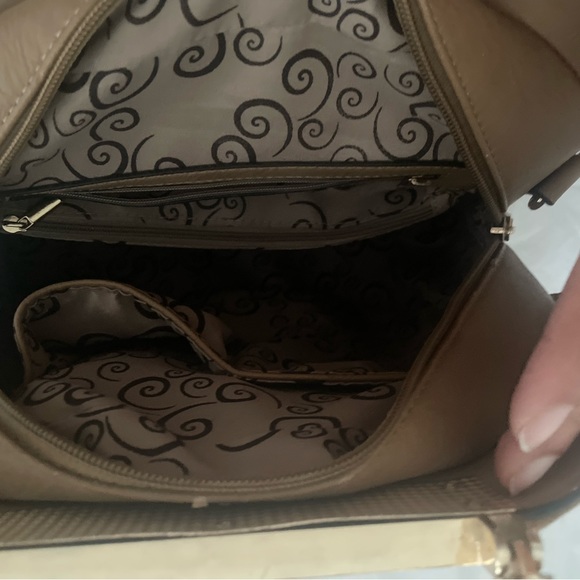 Dark Tan leather purse - Picture 5 of 5